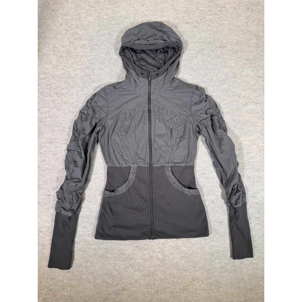 Lululemon Jacket Womens 8 Gray Hooded Full Zip Windbreaker Running Athletic Gym‎